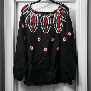 SHEIN Curve Bohemeia Plus Size Floral Embroidery Blouse